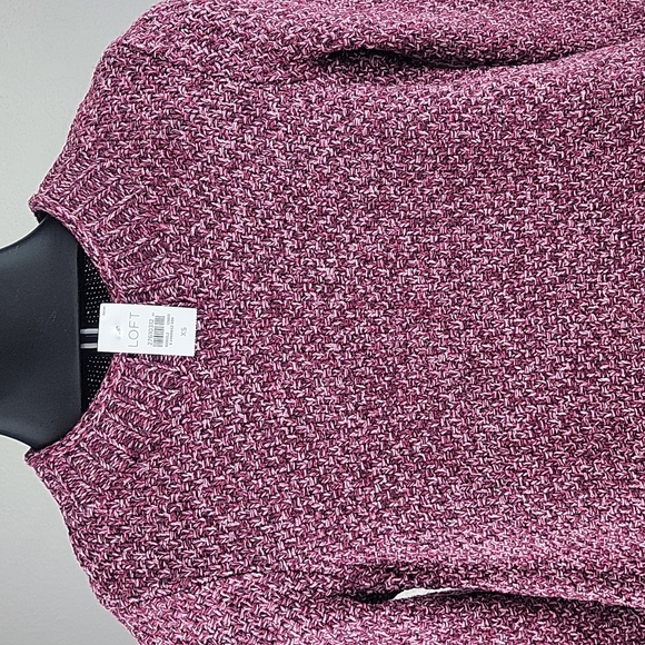 NEW LOFT sweater! - Picture 3 of 13